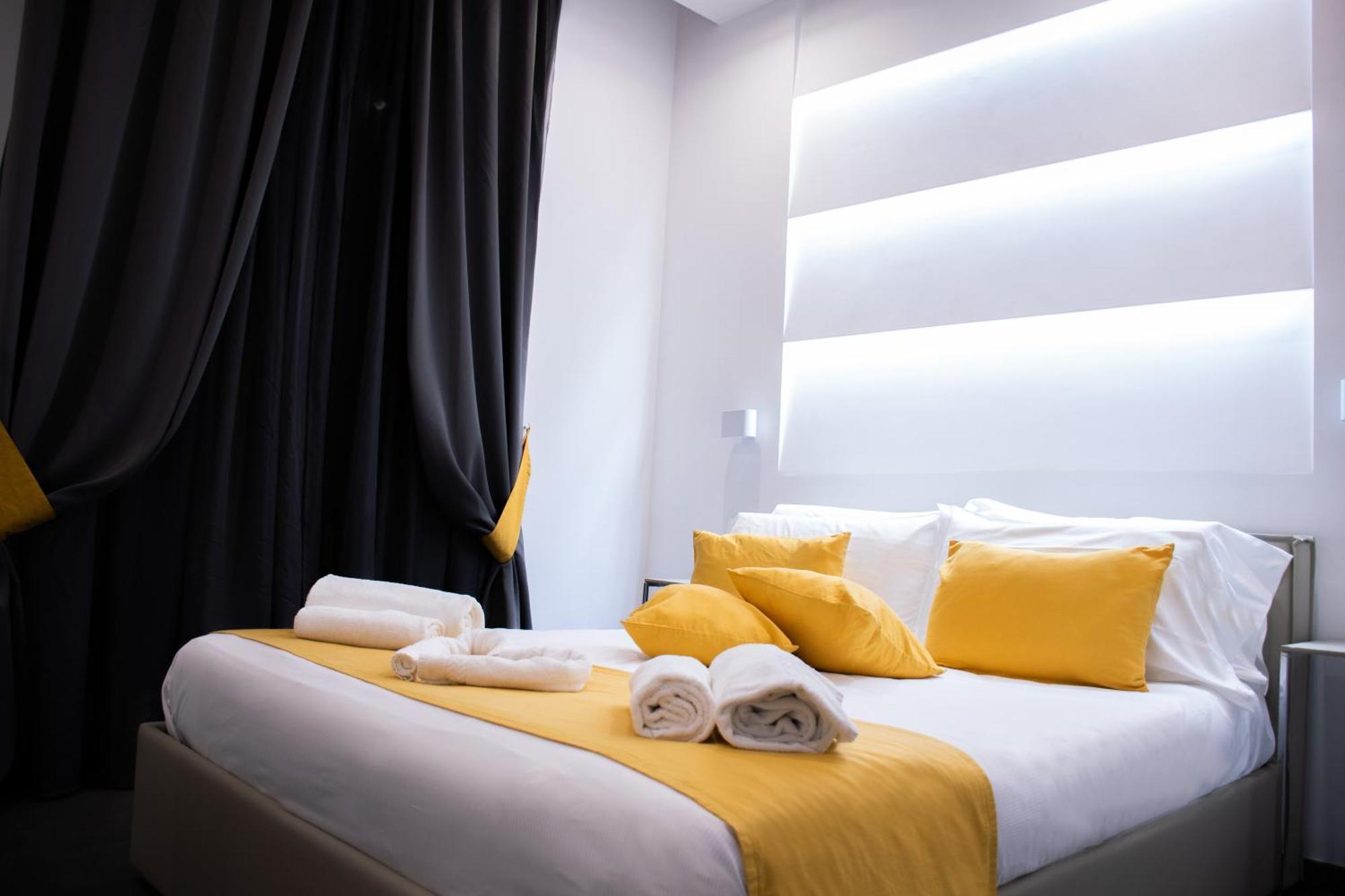 Megaris Luxury Suite Rooms Napoli Ngoại thất bức ảnh